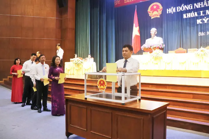 Phó Giám đốc Đại học Quốc gia Hà Nội làm Phó Chủ tịch UBND TP Bắc Ninh