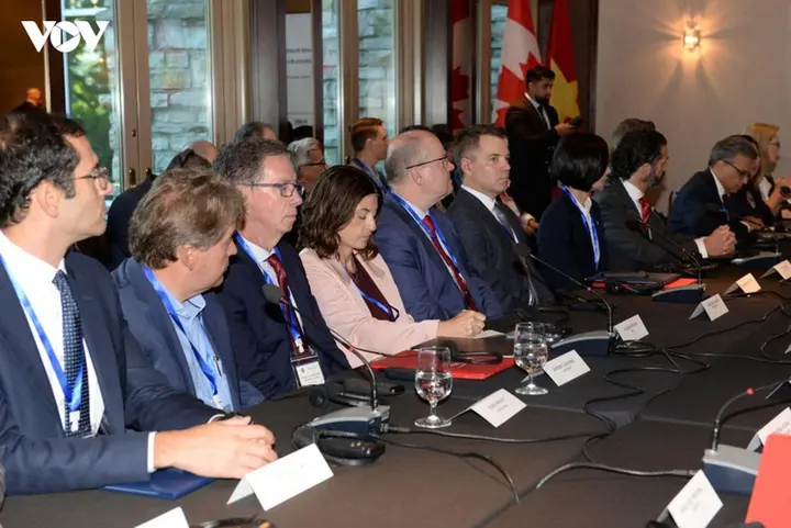 Tổng Bí thư, Chủ tịch nước Tô Lâm dự Toạ đàm Doanh nghiệp Việt Nam - Canada