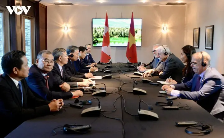 Tổng Bí thư, Chủ tịch nước Tô Lâm tiếp một số doanh nghiệp, tập đoàn tại Canada