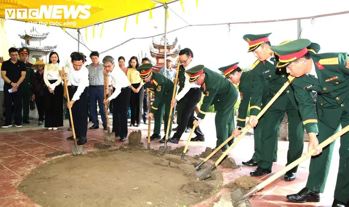 Khai quật hố chôn tập thể ở Hải Phòng, tìm thấy 21 bộ hài cốt liệt sĩ, đồng bào