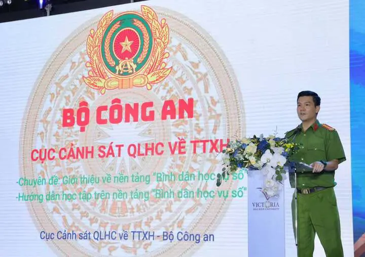 C06 mở rộng phổ cập kỹ năng số, đưa tiện ích số đến gần người dân