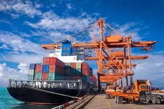 Doanh nghiệp mắc kẹt giữa ‘bão giá’ đúng dịp tăng tốc cuối năm