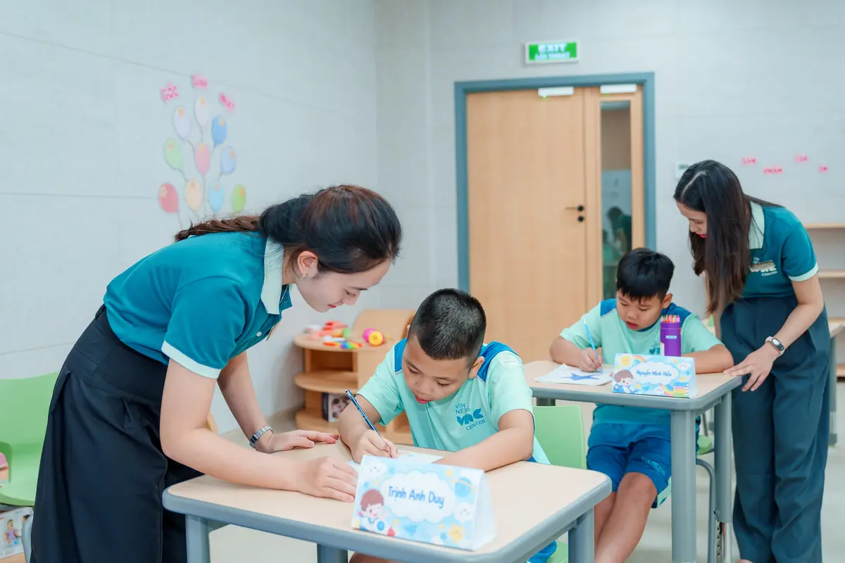 Vin Nexus Center: Trường học hạnh phúc hình trái tim và những gam màu rất 'lạ'