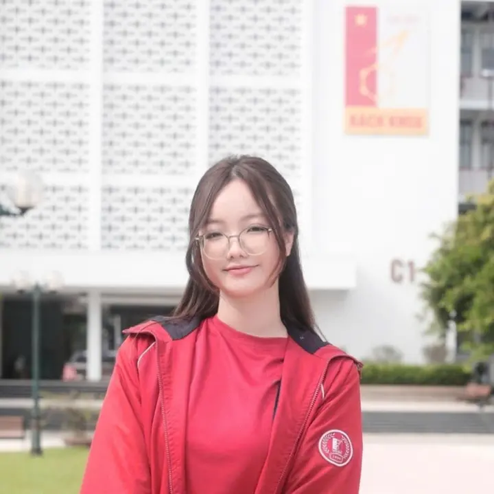 Nữ thủ khoa đầu ra Đại học Bách khoa Hà Nội trúng tuyển 2 suất thạc sĩ Ireland