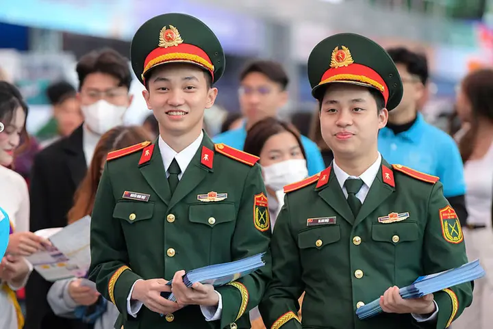 Các trường quân đội xét tuyển bổ sung hệ quân sự