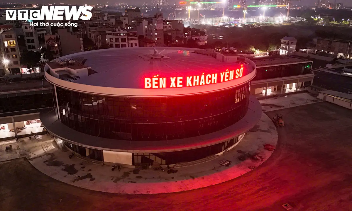 Diện mạo bến xe hình tròn độc đáo bên Vành đai 3 Hà Nội
