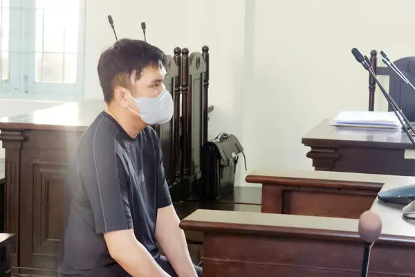 Sáng nay, xét xử tài xế xe tải gây tai nạn khiến nữ sinh ở Vĩnh Long tử vong