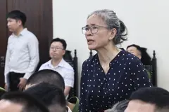 Cựu Chi cục trưởng nhận tiền của doanh nghiệp sữa giả lĩnh 12 năm tù
