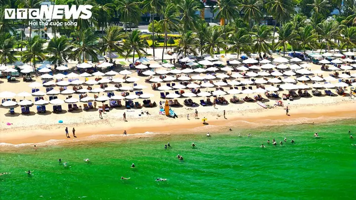 Công trình chắn biển được tháo dỡ, đường ven biển Nha Trang khoe diện mạo mới