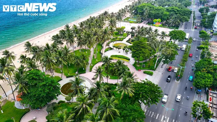 Công trình chắn biển được tháo dỡ, đường ven biển Nha Trang khoe diện mạo mới