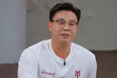 Đông Hùng nghẹn ngào nhìn lại biến cố nợ nần: 'Phải cúi đầu nhiều mới sống được'