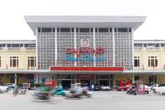 Chuyển ga đầu mối hành khách khỏi lõi trung tâm phù hợp quy hoạch 100 năm
