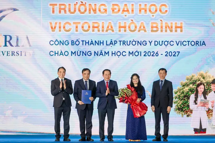 Đại học Victoria Hòa Bình: Bước chuyển mới, khai mở tương lai