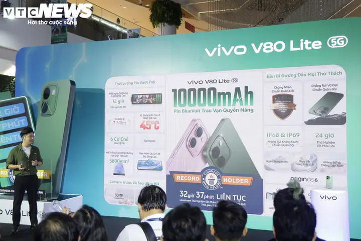 vivo V80 Lite 5G lập kỷ lục Guinness về thời lượng pin, giá từ 12,99 triệu đồng