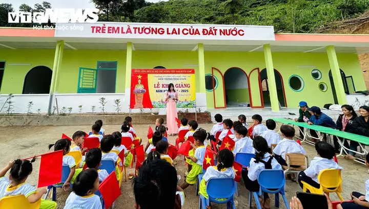 Quy mô trường tăng sau sáp nhập: Bài toán quản trị đặt lên vai hiệu trưởng