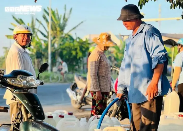 Mưa lớn dồn dập ở TP.HCM và Nam Bộ: Không bất thường về mùa, đáng lo ở cường độ