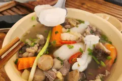 Về miền Tây thưởng thức tô bánh canh 'có một không hai'