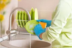 5 điều cần lưu ý khi chọn mua nước rửa chén hữu cơ
