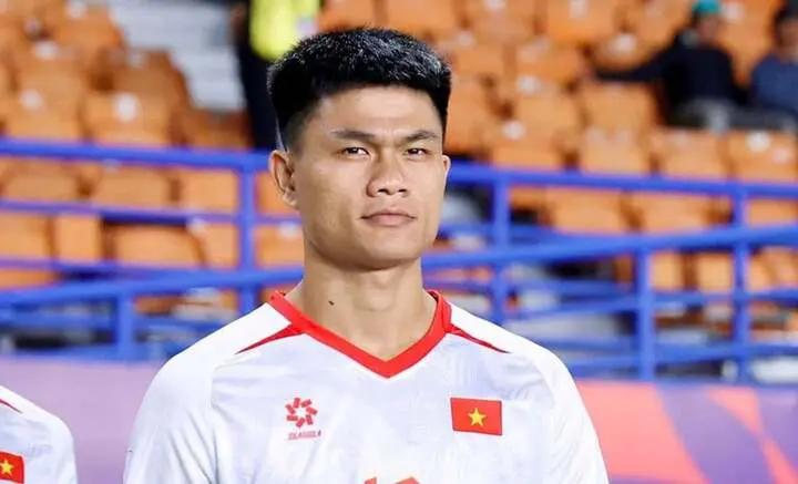 Tuyển Việt Nam chia tay 1 cầu thủ vì lý do đặc biệt