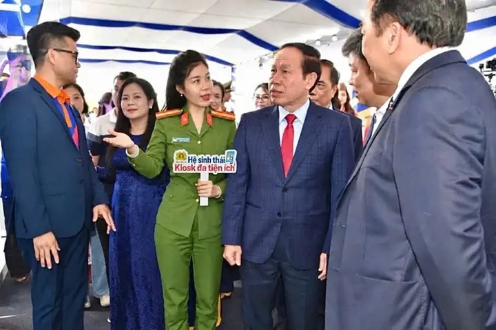 C06 mở rộng phổ cập kỹ năng số, đưa tiện ích số đến gần người dân