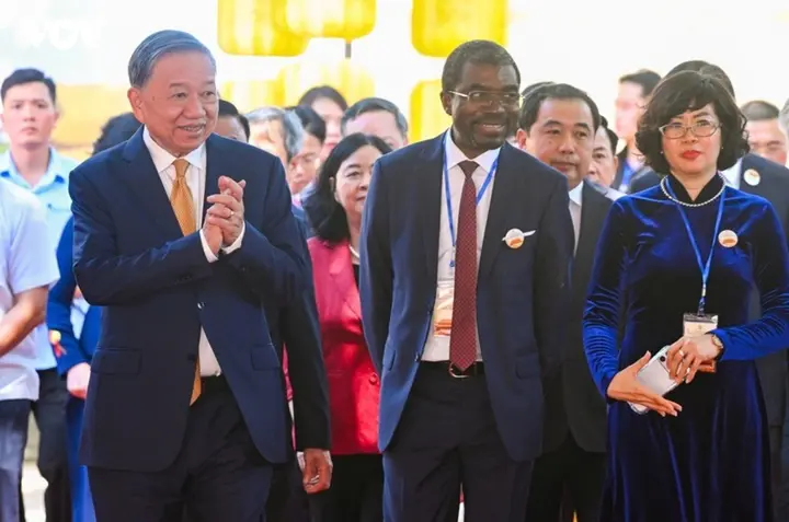 Chủ tịch Hà Nội: Không vì tiến độ mà làm tổn hại giá trị Điện Kính Thiên