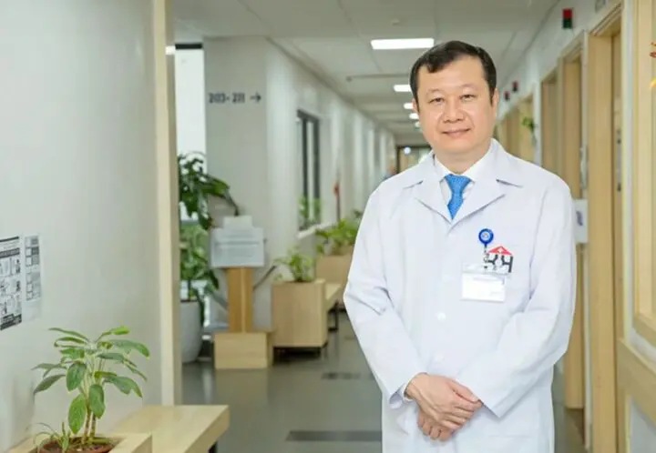 Giám đốc Bệnh viện ung bướu Hà Nội ủy quyền điều hành cho cấp phó