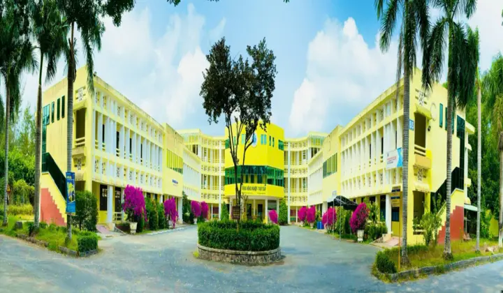 Đại học Trà Vinh đứng đầu Việt Nam trên bảng xếp hạng UI GreenMetric 2026