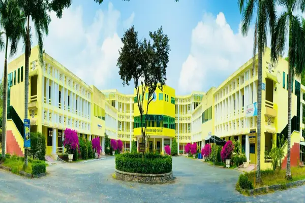 Đại học Trà Vinh đứng đầu Việt Nam trên bảng xếp hạng UI GreenMetric 2026