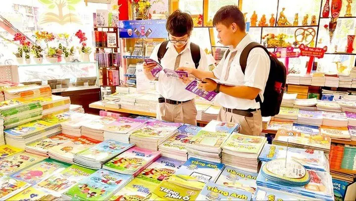 Bộ GD&ĐT: Đến ngày 24/9 đã đảm bảo cung ứng đủ sách giáo khoa