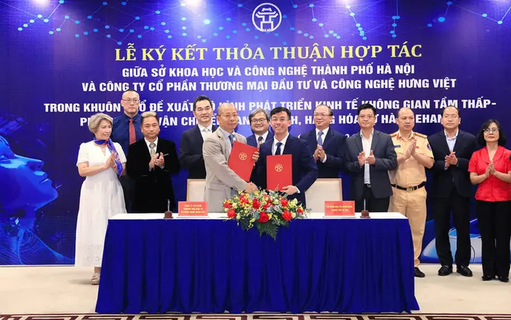 Hà Nội đề xuất thử nghiệm taxi bay