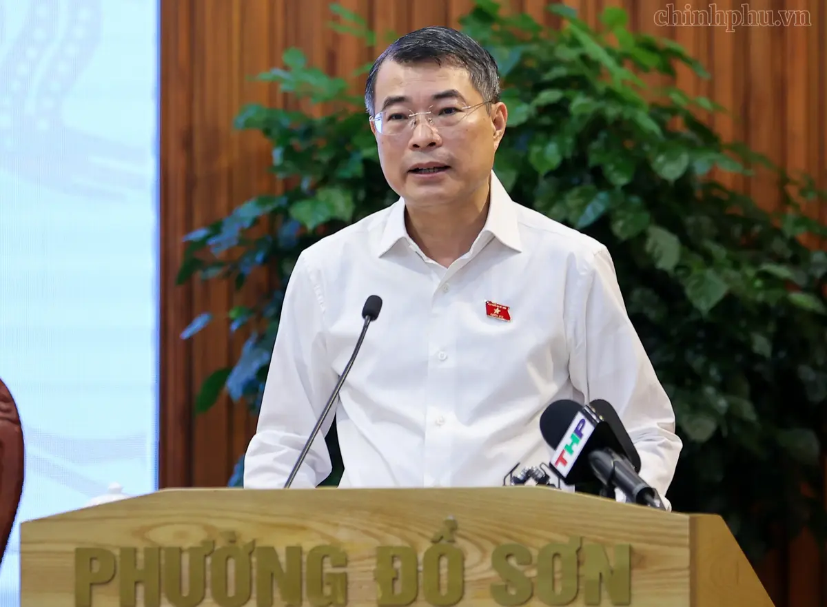 Thủ tướng: Nhà nước bảo đảm chỗ ở cho người dân với giá phù hợp