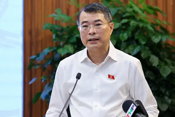 Thủ tướng: Nhà nước bảo đảm chỗ ở cho người dân với giá phù hợp