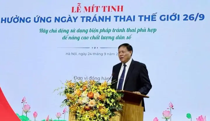 Thứ trưởng Bộ Y tế kể chuyện ám ảnh về cô gái 18 tuổi đã có 5 con