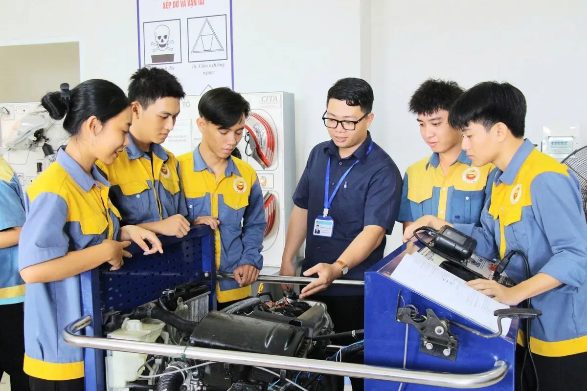 Chính phủ ban hành tiêu chí xác định trường nghề đặc thù để sắp xếp, tổ chức lại