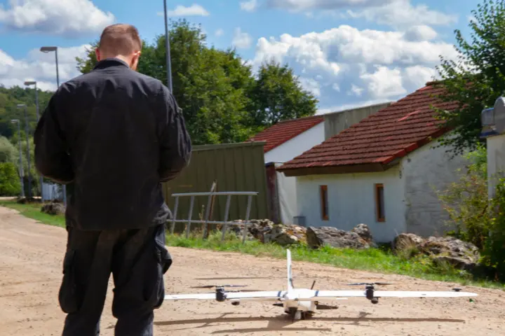 Chuyên gia quân sự Việt Nam: Drone giá rẻ khiến nghệ thuật tác chiến thay đổi
