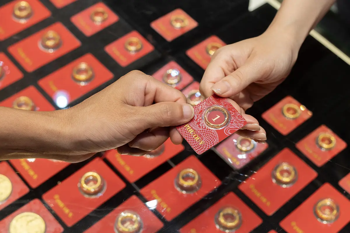 Giá vàng trầm lắng