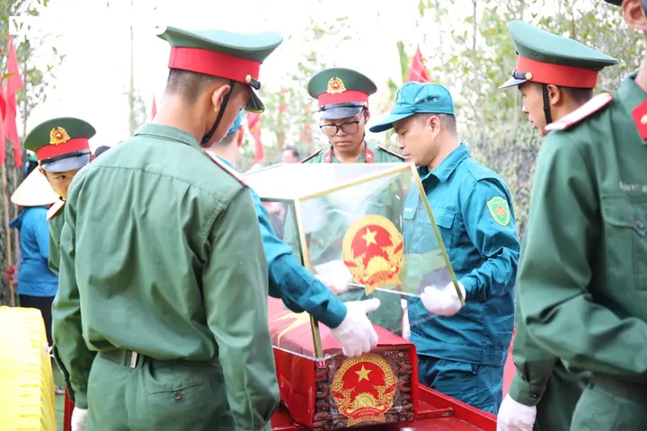 Xúc động lễ truy điệu, an táng 56 hài cốt liệt sĩ và đồng bào tử nạn ở Hải Phòng