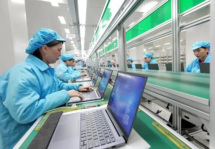 Công nghệ 11/10: Giá linh kiện tăng, thị trường laptop chịu sức ép