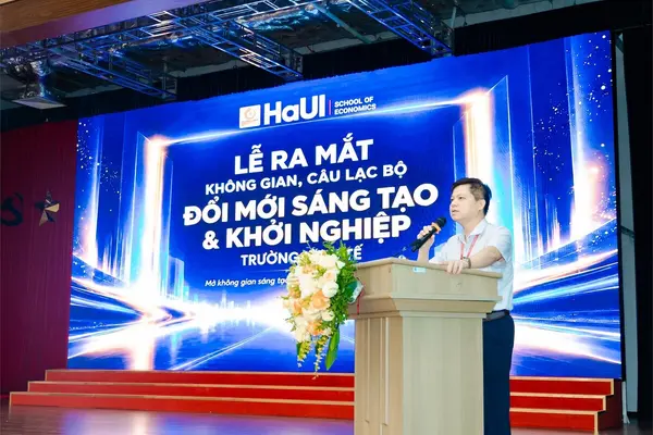Trường Kinh tế, ĐH Công nghiệp Hà Nội ra mắt Không gian Đổi mới sáng tạo