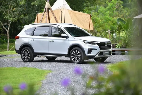 Giá xe Honda BR-V mới nhất tháng 10/2026