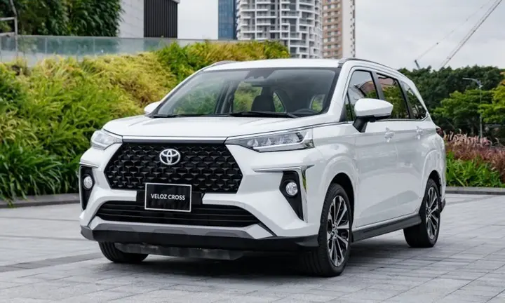 10 mẫu xe động cơ đốt trong bán chạy nhất thị trường 9 tháng đầu năm 2026