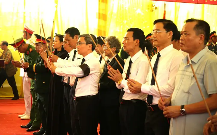 Xúc động lễ truy điệu, an táng 56 hài cốt liệt sĩ và đồng bào tử nạn ở Hải Phòng