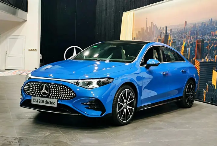 Loạt xe mới tiền tỷ sắp ra mắt thị trường Việt Nam, có SUV 7 chỗ nhập Đức