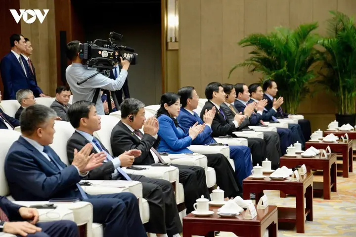 Chủ tịch Quốc hội Trần Thanh Mẫn tiếp Bí thư Tỉnh ủy Thiểm Tây