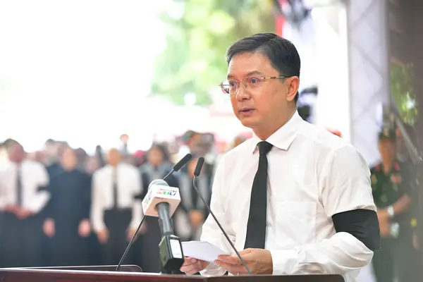 'Xin hương hồn các liệt sĩ hãy xem quê hương TP.HCM là nơi đất lành để yên nghỉ'