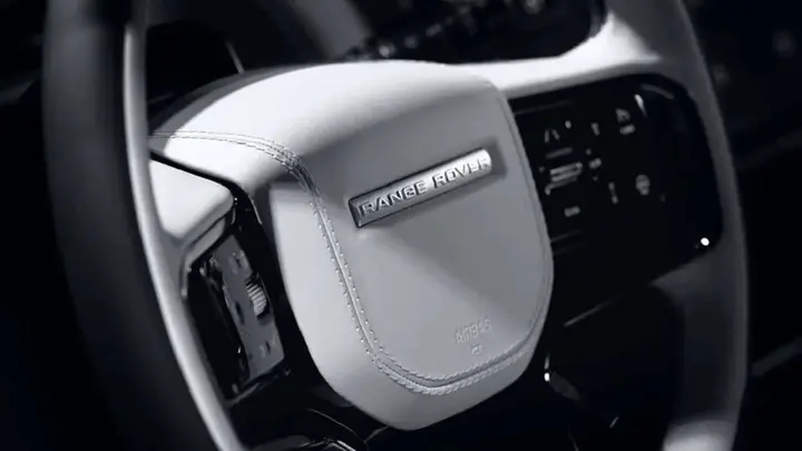 Range Rover Sport Electric: SUV điện công suất 542 mã lực, chạy 609 km/lần sạc