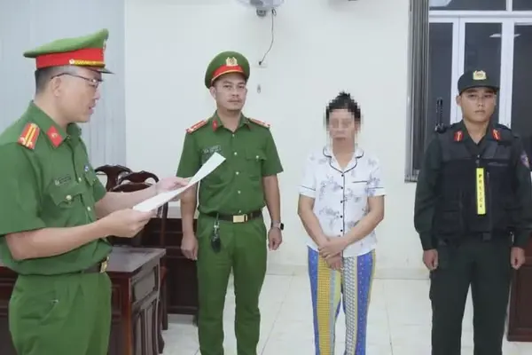 Khởi tố 2 người dùng chất tạo nạc nuôi heo