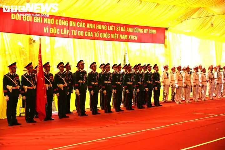 Xúc động lễ truy điệu, an táng 56 hài cốt liệt sĩ và đồng bào tử nạn ở Hải Phòng