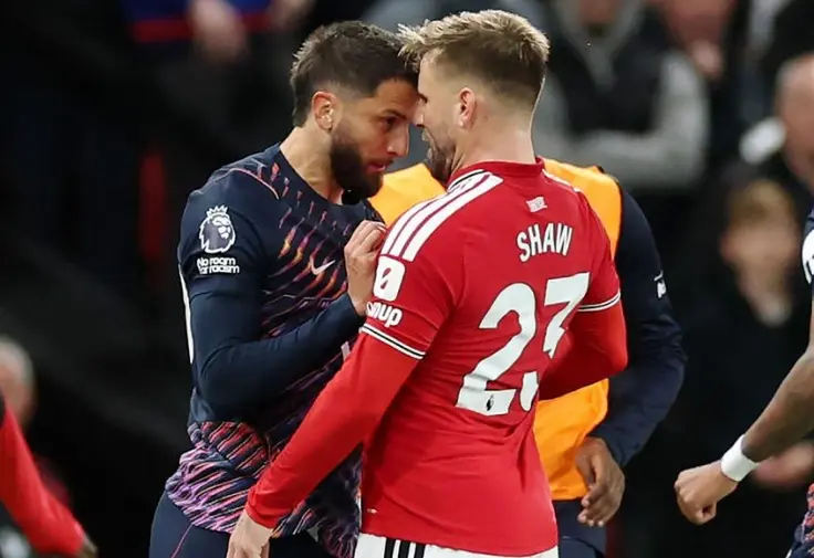 Chuyện gì đang xảy ra với Manchester United?
