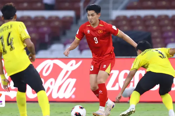 Việt Nam không nên bỏ lỡ những trận đấu như chia tay Messi